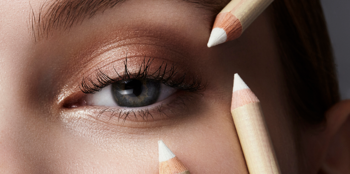 Struggle With Eyeliner?Tips From Makeup Artist